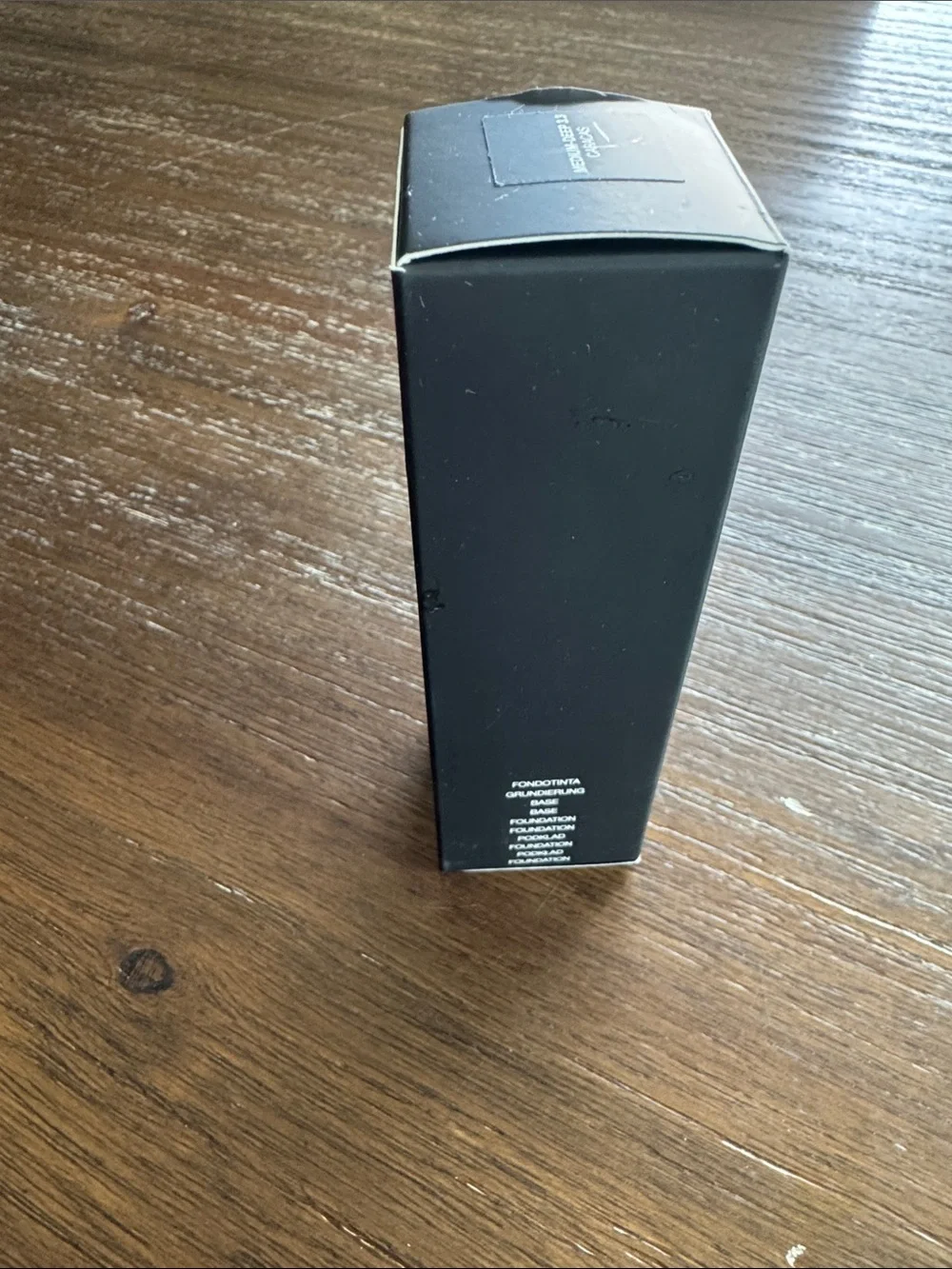 NARS Soft Matte Complete Foundation Medium-Deep 3.3 (Caracas)